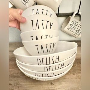 Rae Dunn melamine bowls and plates 8 set